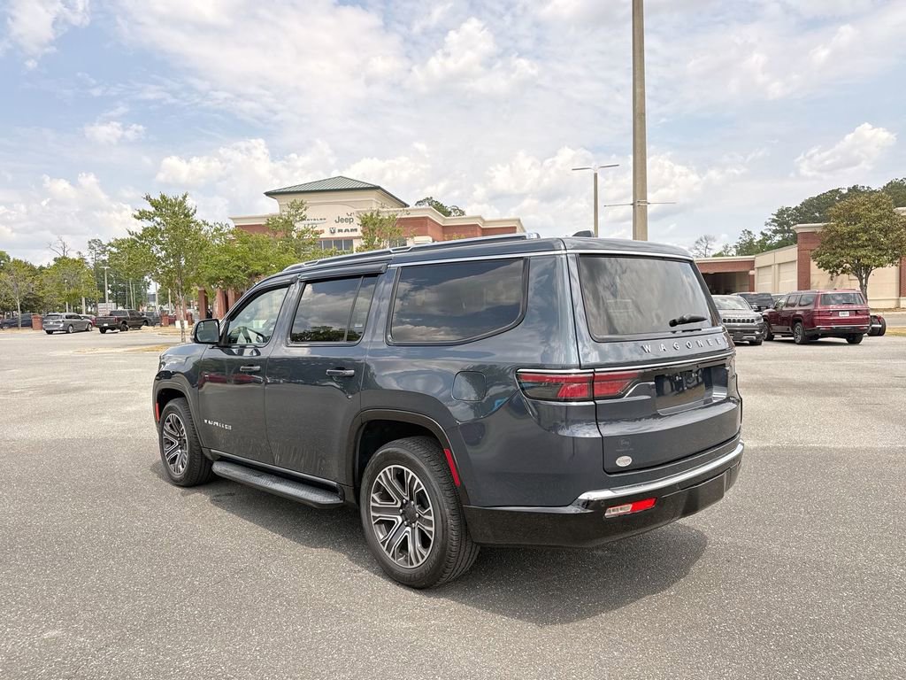 Used 2023 Jeep Wagoneer 2WD w/ Premium Group I image 5