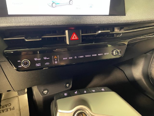 Certified 2023 Kia EV6 Wind AWD/4WD image 8