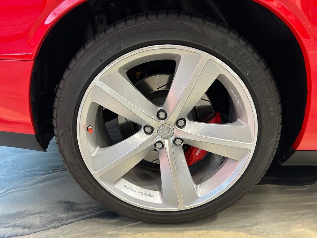 Used 2009 Dodge Challenger SRT8 RWD image 19