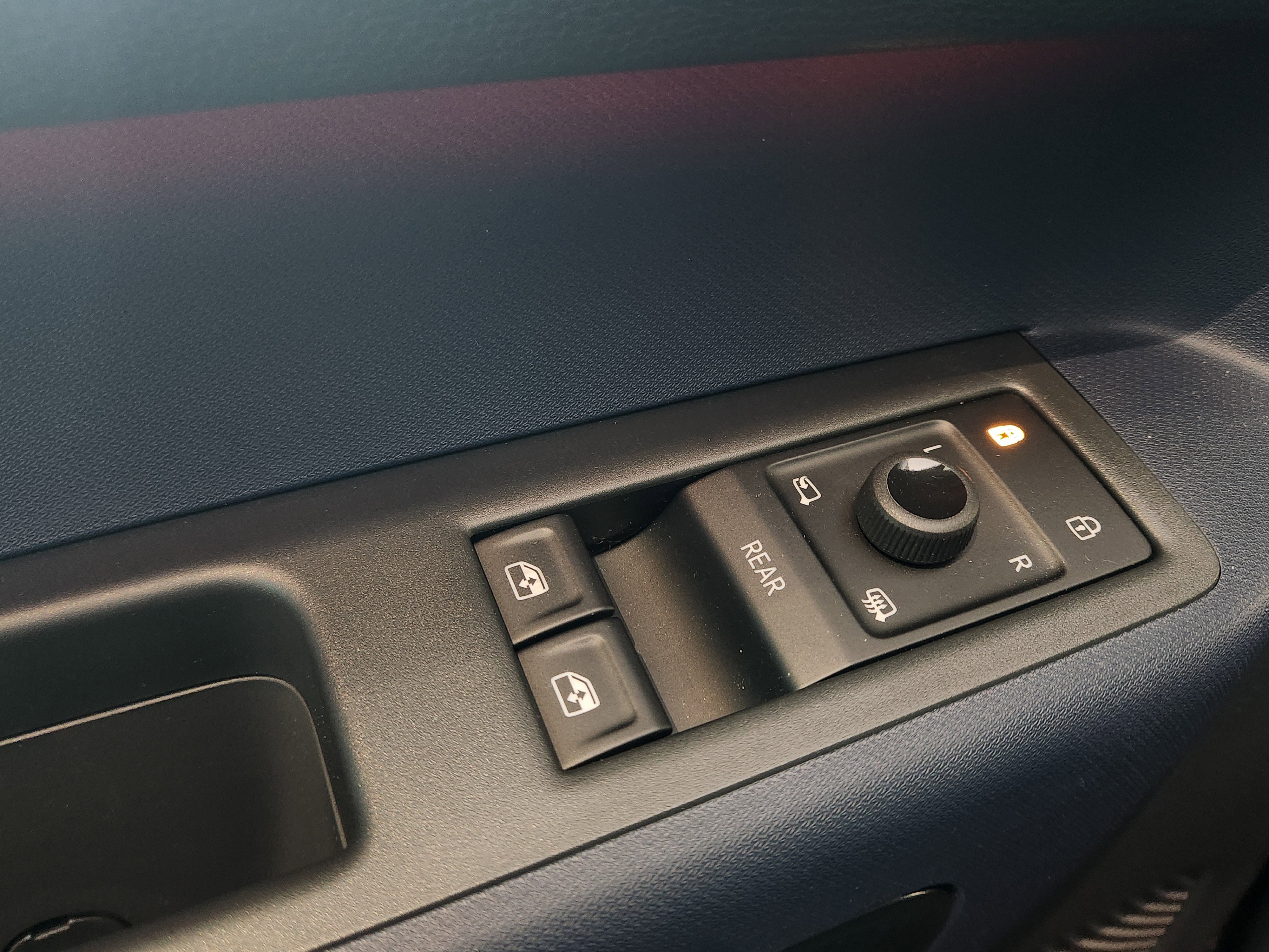 New 2025 Volkswagen ID. Buzz Pro S image 16