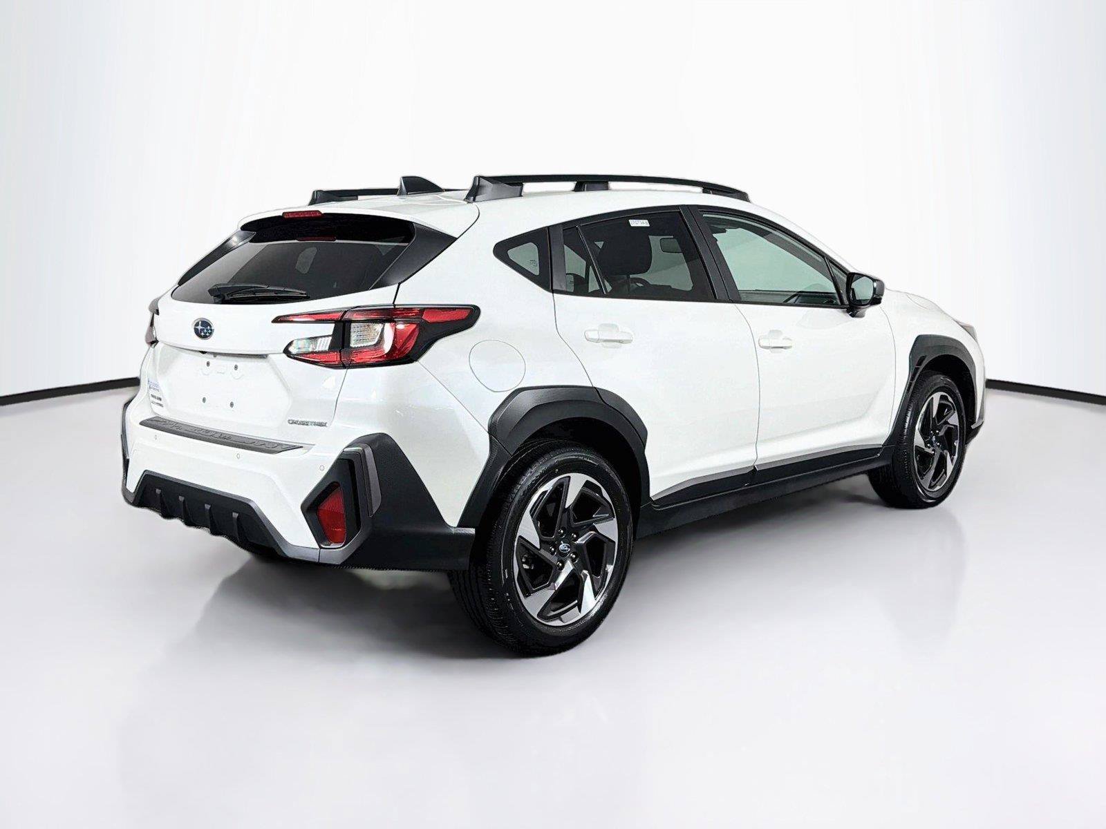 Used 2024 Subaru Crosstrek 2.5i Limited AWD/4WD image 11