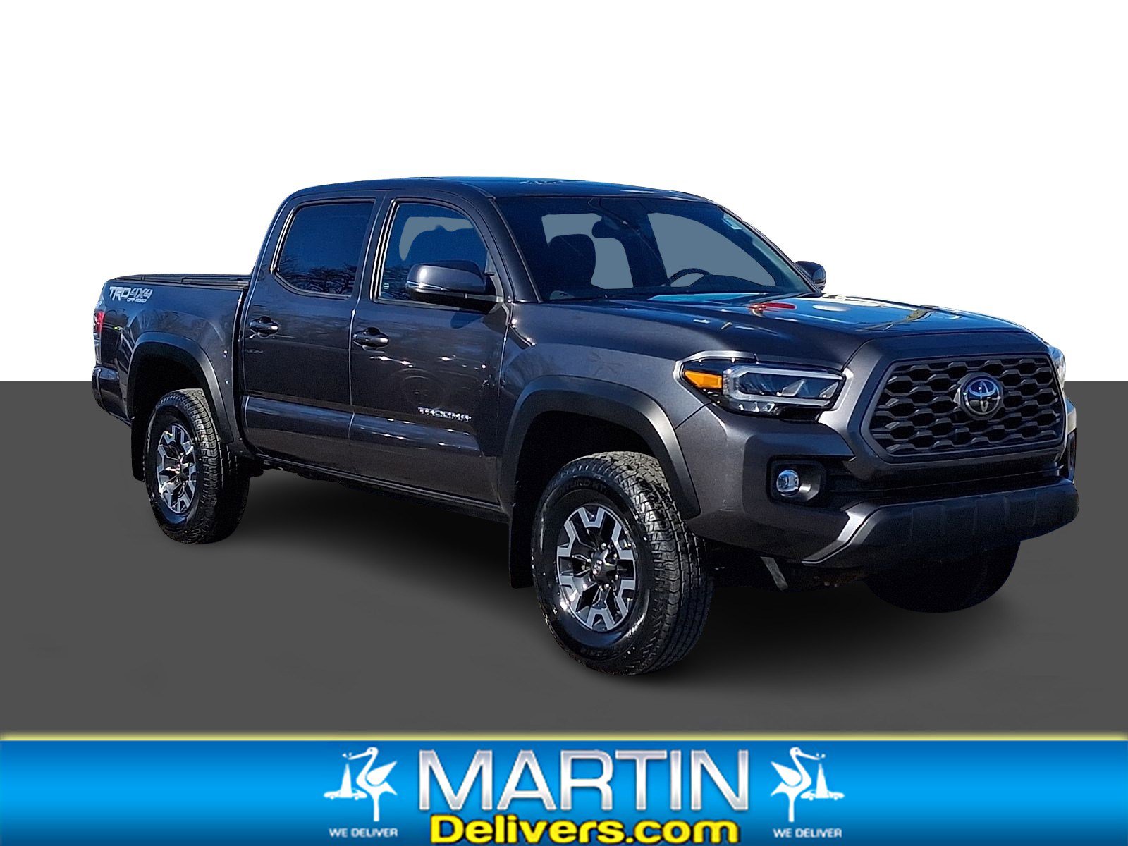 Used 2022 Toyota Tacoma TRD Off-Road image 1