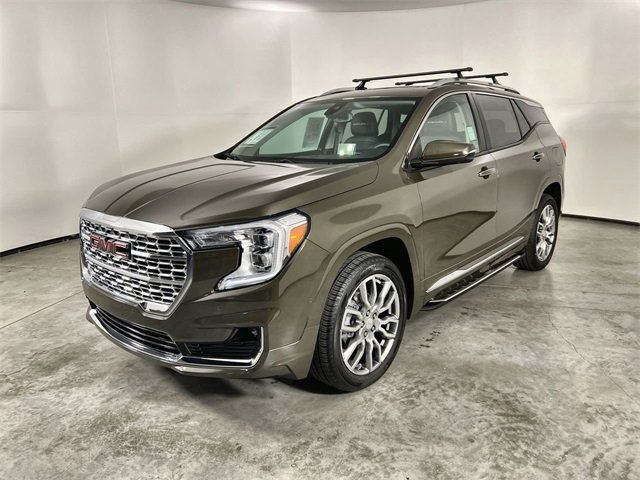 Certified 2024 GMC Terrain Denali w/ Denali Premium Package image 4