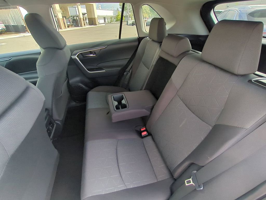 Used 2023 Toyota RAV4 AWD Hybrid image 13
