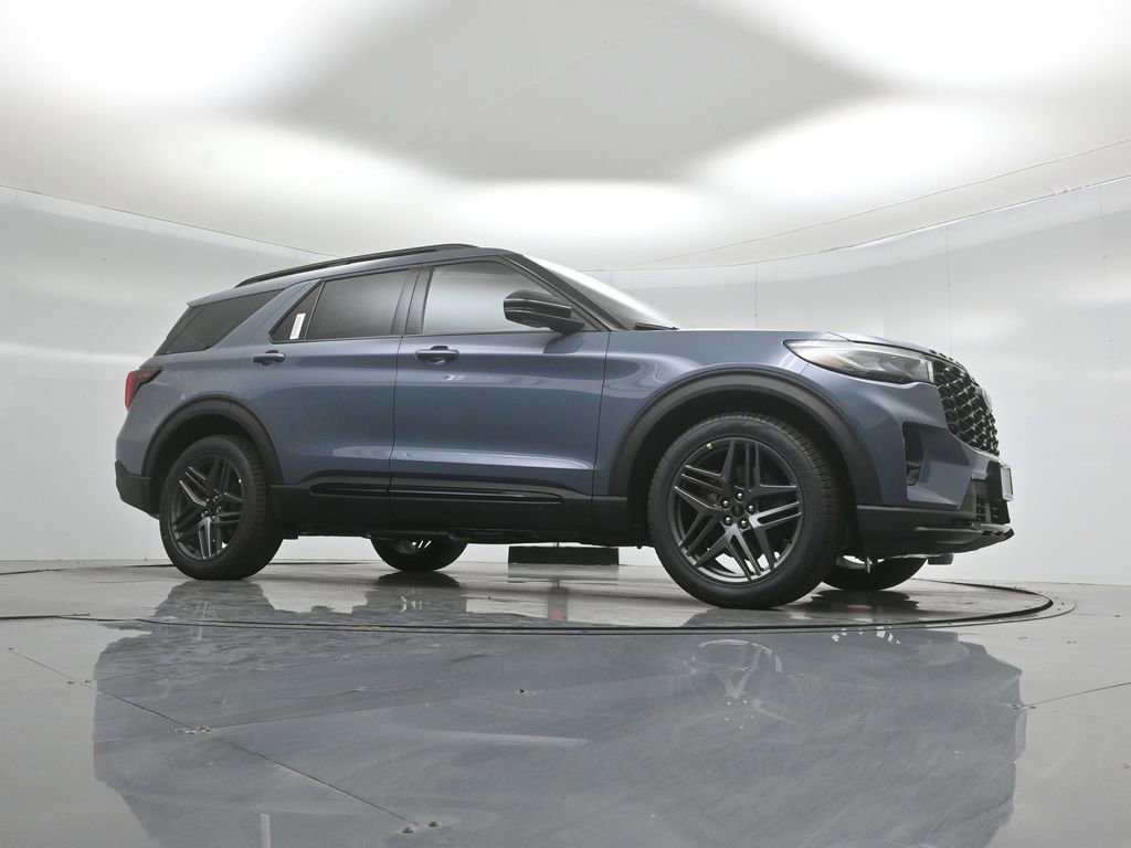 New 2026 Ford Explorer ST AWD/4WD image 3
