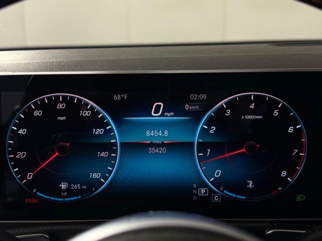 Used 2021 Mercedes-Benz GLB 250 image 26