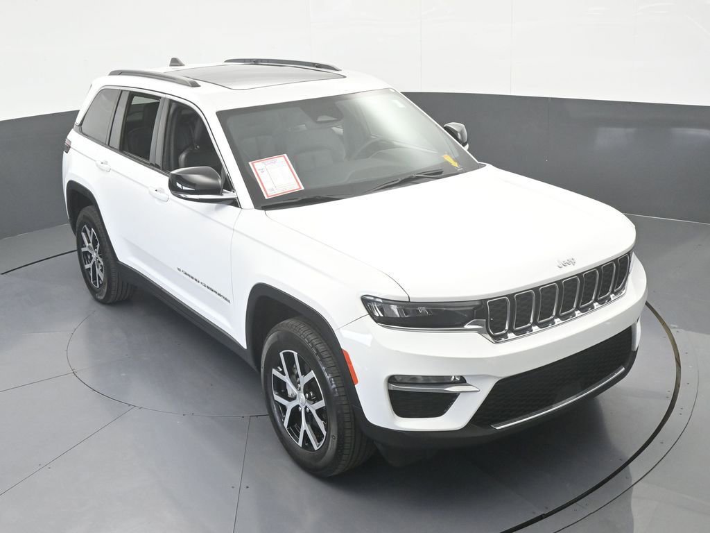 Used 2024 Jeep Grand Cherokee Limited RWD image 60