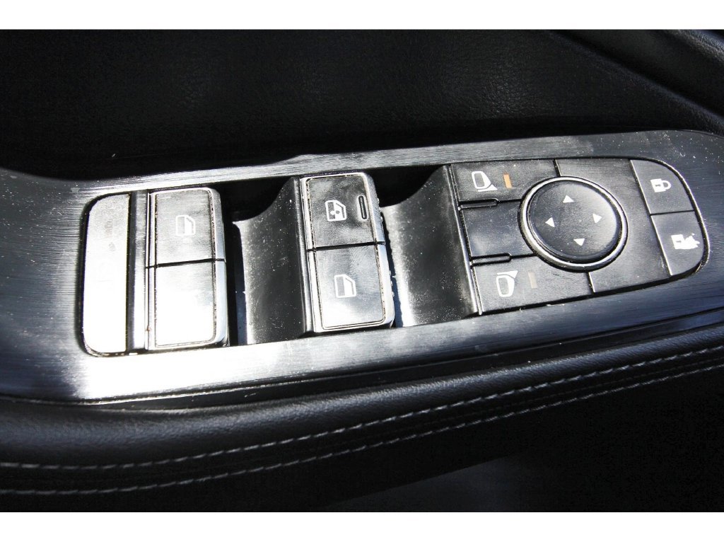 Used 2022 Nissan Rogue SL FWD image 22