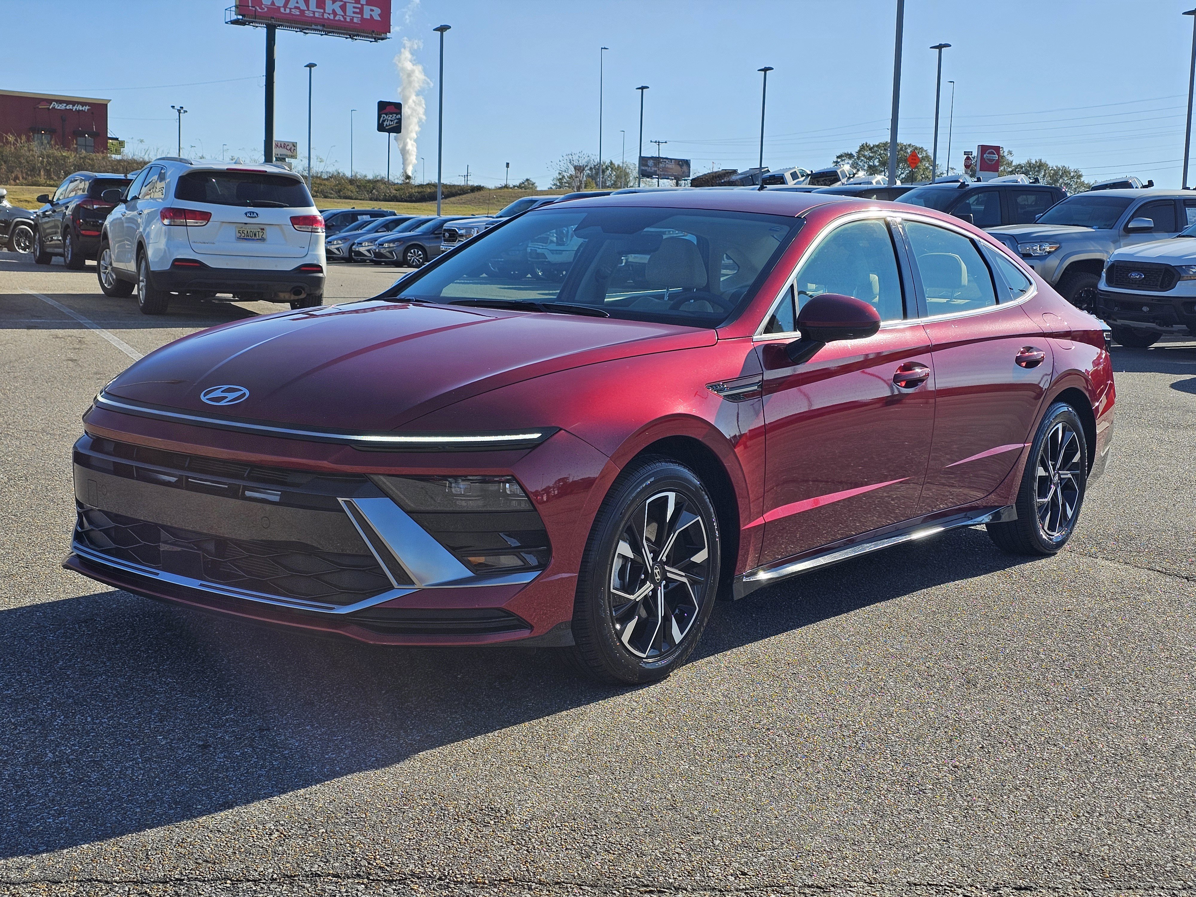 Used 2025 Hyundai Sonata SEL image 1