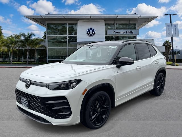 New 2026 Volkswagen Tiguan SE R-Line FWD image 4