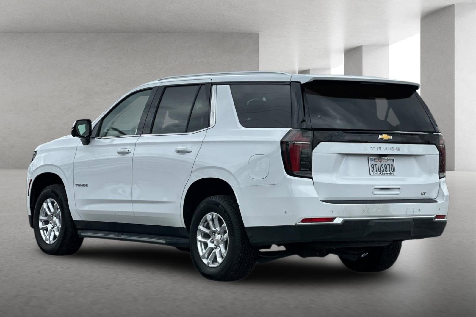 Used 2025 Chevrolet Tahoe LT AWD/4WD image 6