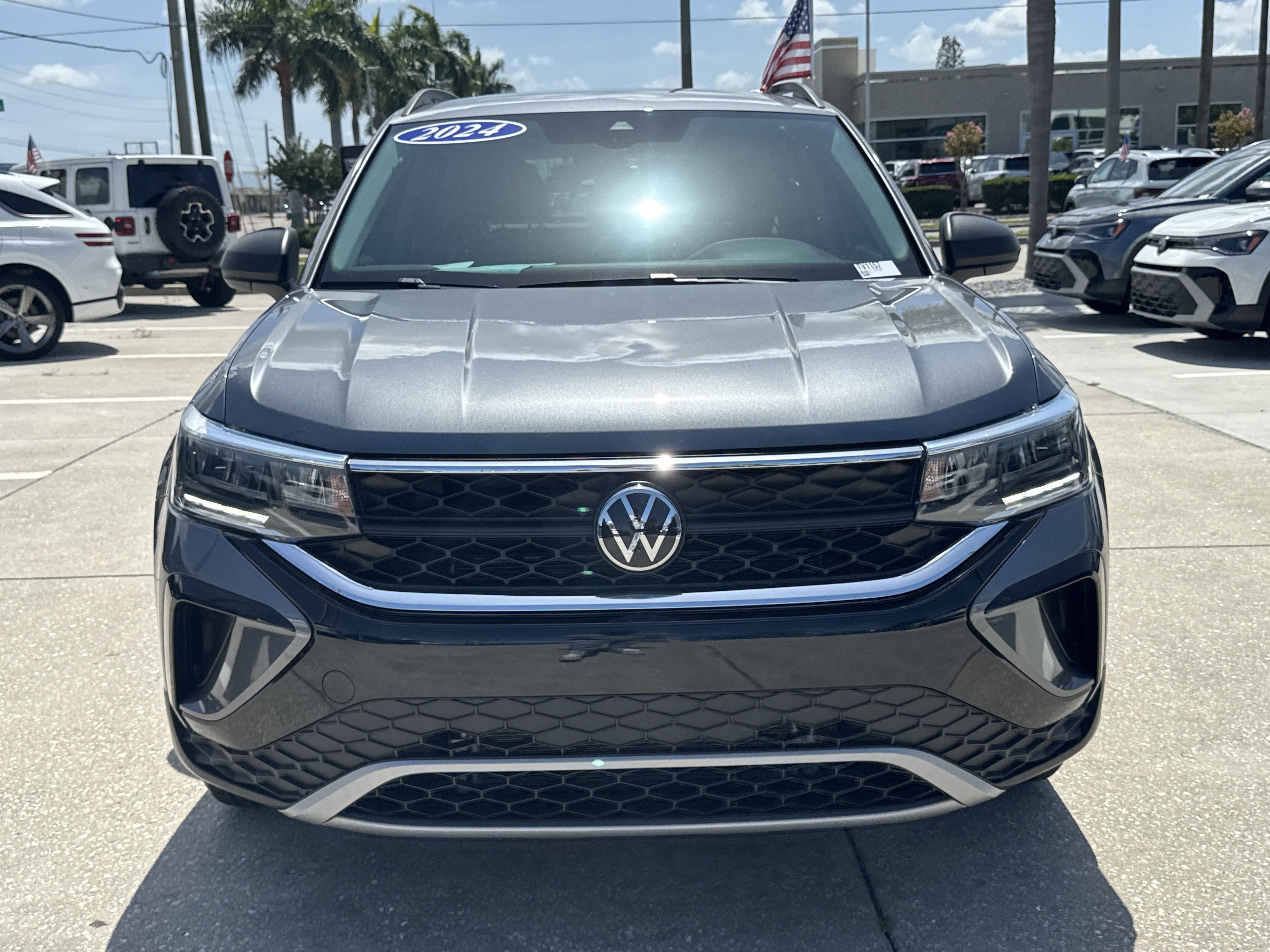Used 2024 Volkswagen Taos S FWD video 2