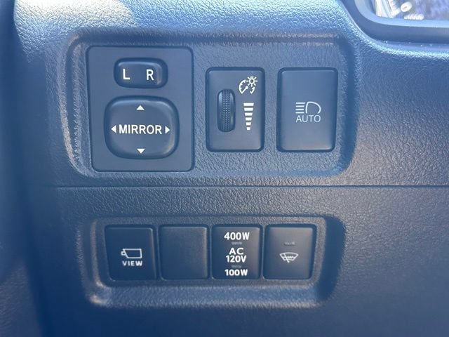 Used 2022 Toyota 4Runner Limited AWD/4WD image 20