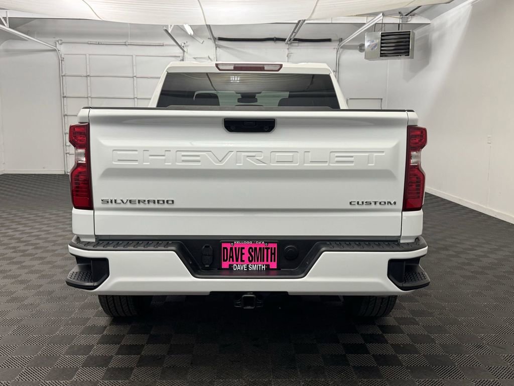 Used 2024 Chevrolet Silverado 1500 Custom image 8