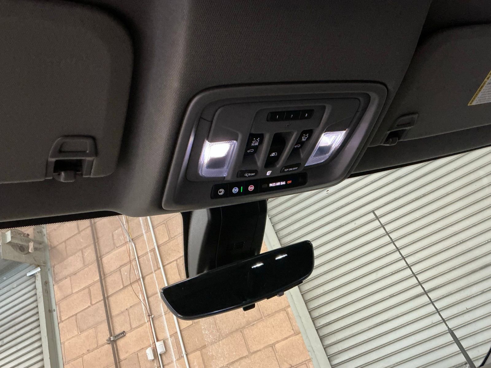 Used 2022 Chevrolet Silverado 2500 LTZ w/ LTZ Premium Package image 34