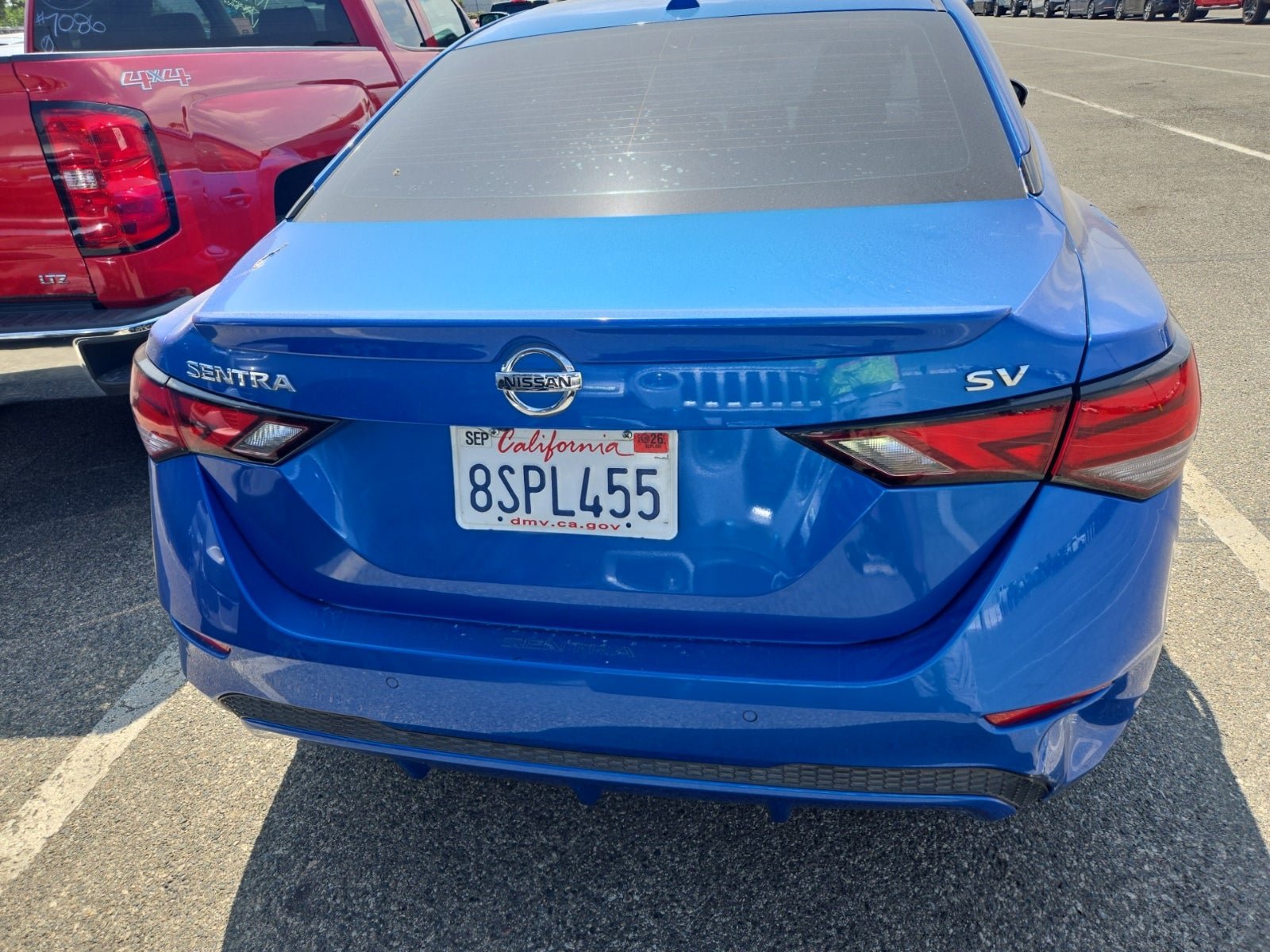 Used 2020 Nissan Sentra SV FWD image 4