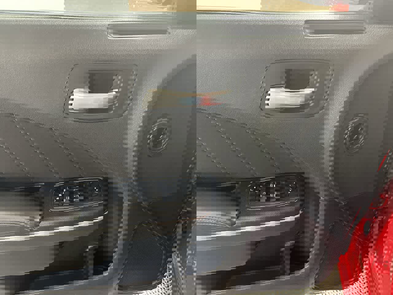 Used 2022 Dodge Charger SXT image 13