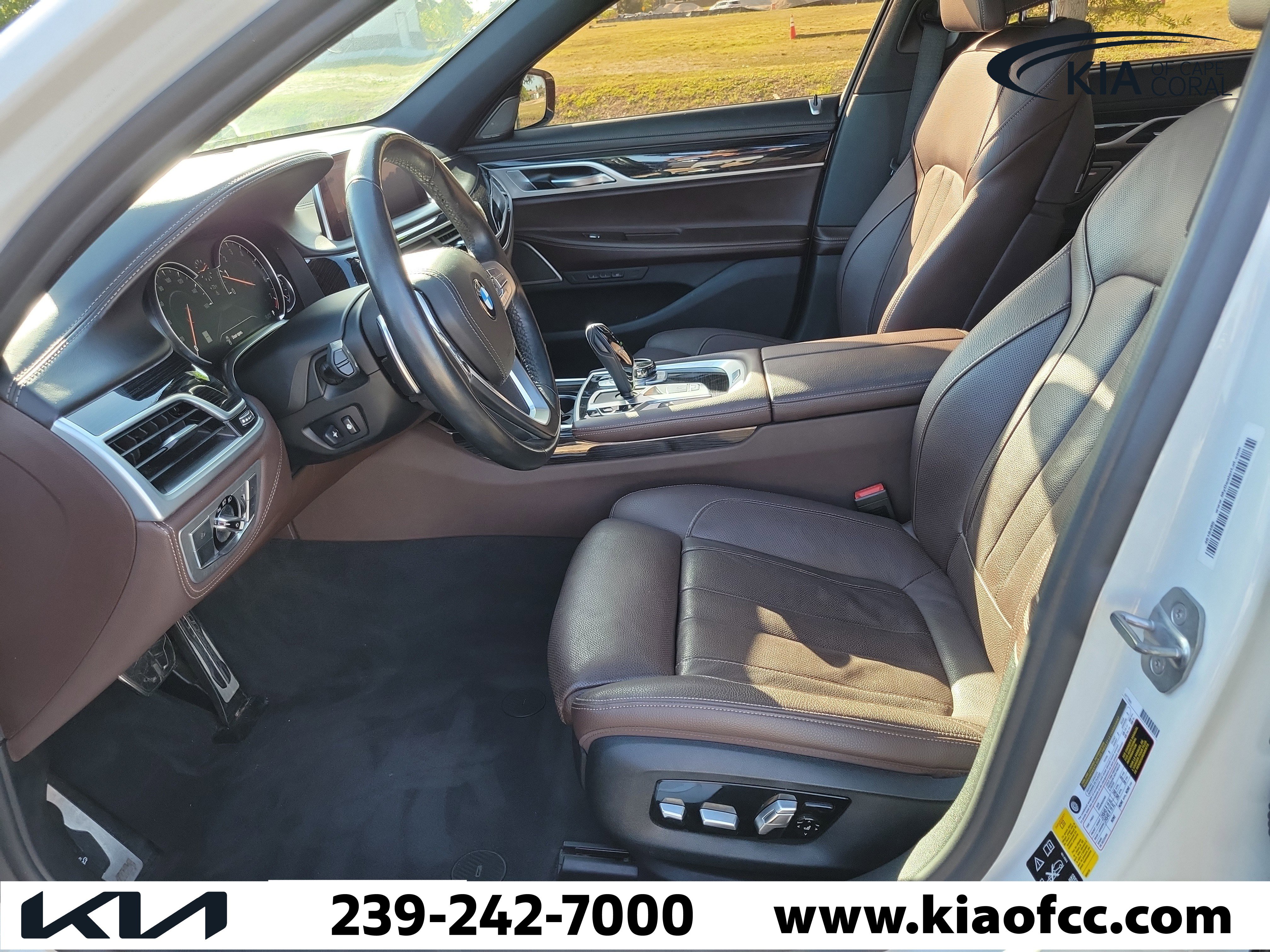 Used 2019 BMW 740i xDrive w/ Executive Package image 21