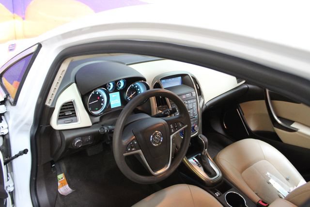 Used 2017 Buick Verano FWD image 14