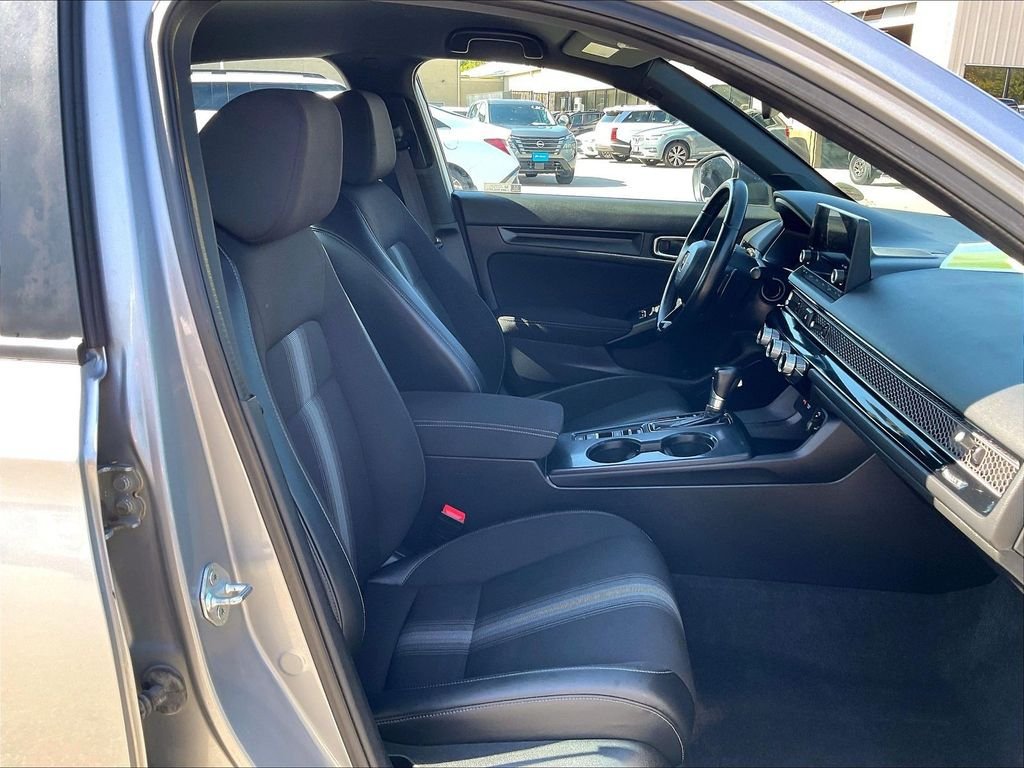 Used 2022 Honda Civic Sport image 11