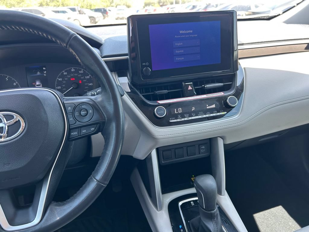 Certified 2023 Toyota Corolla Cross LE FWD image 17