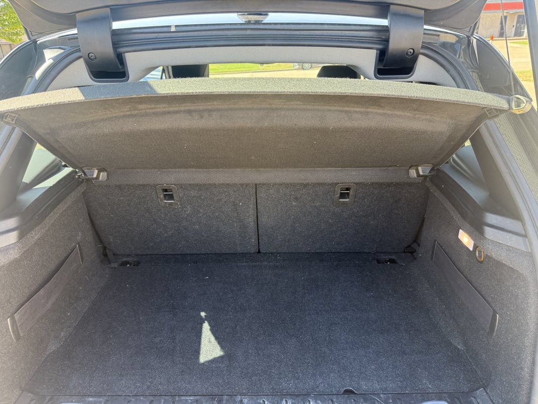 Used 2017 BMW i3 w/ Range Extender RWD image 18