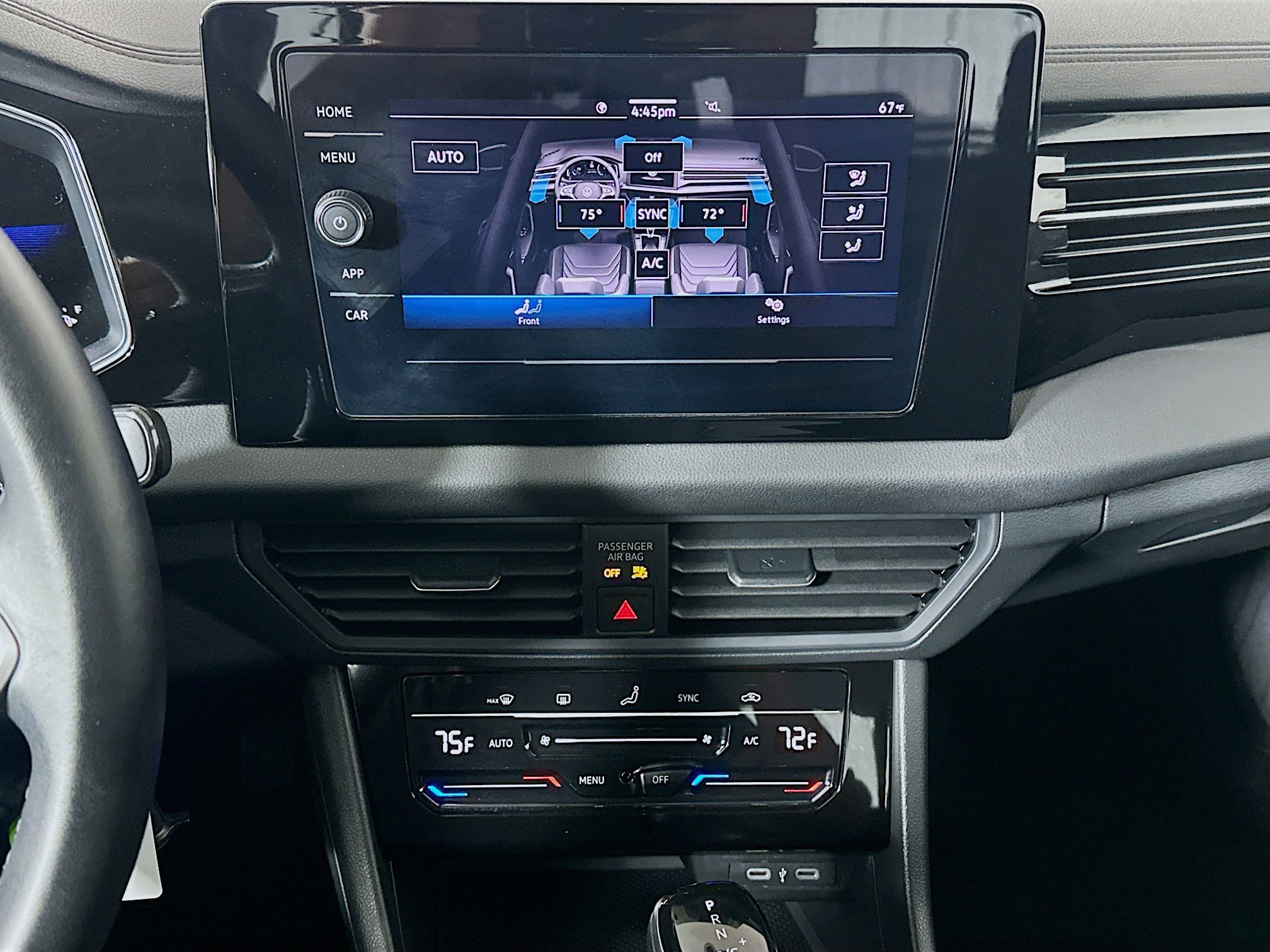 Used 2025 Volkswagen Jetta S image 23