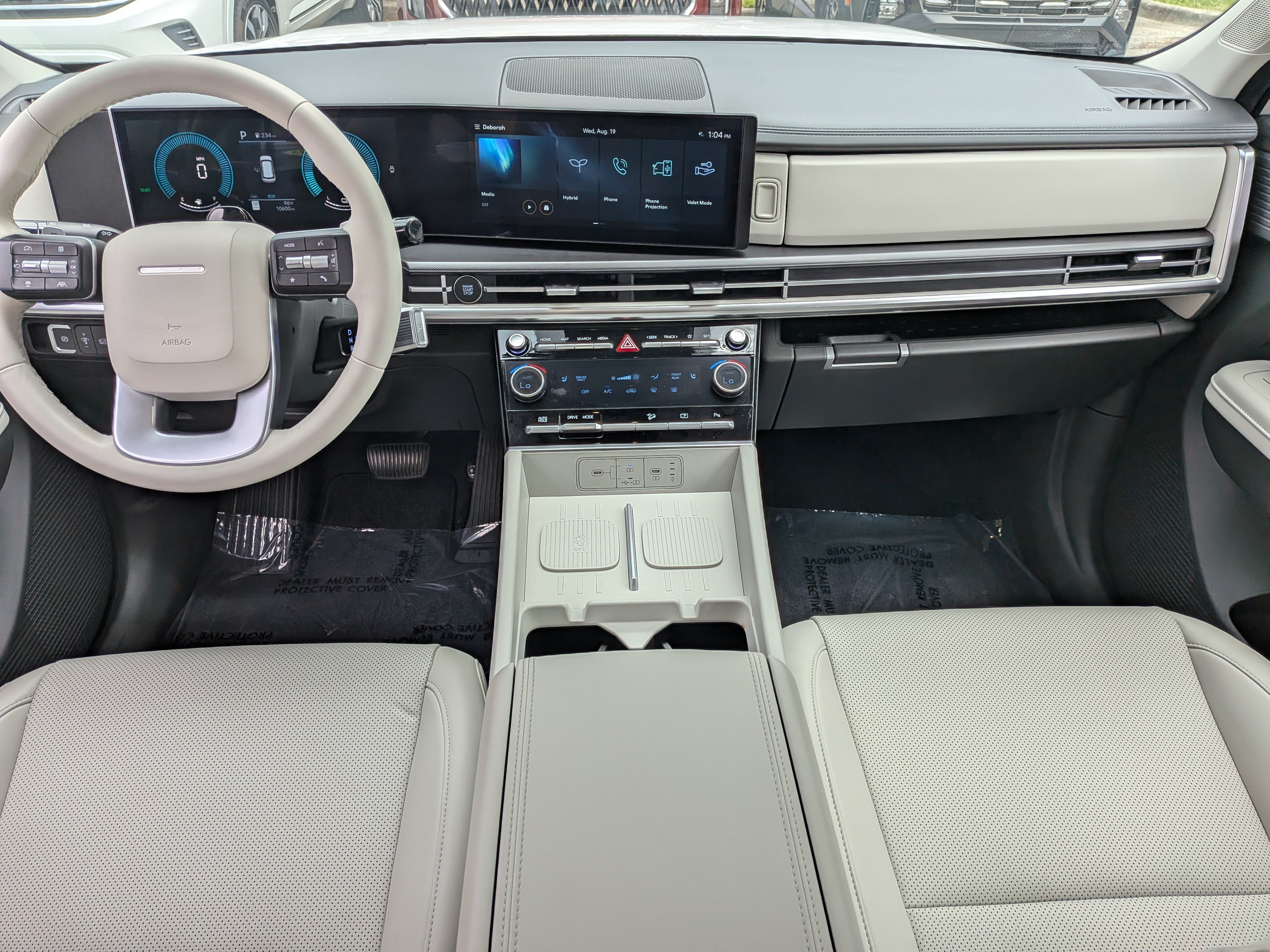 Used 2025 Hyundai Santa Fe SEL FWD image 18