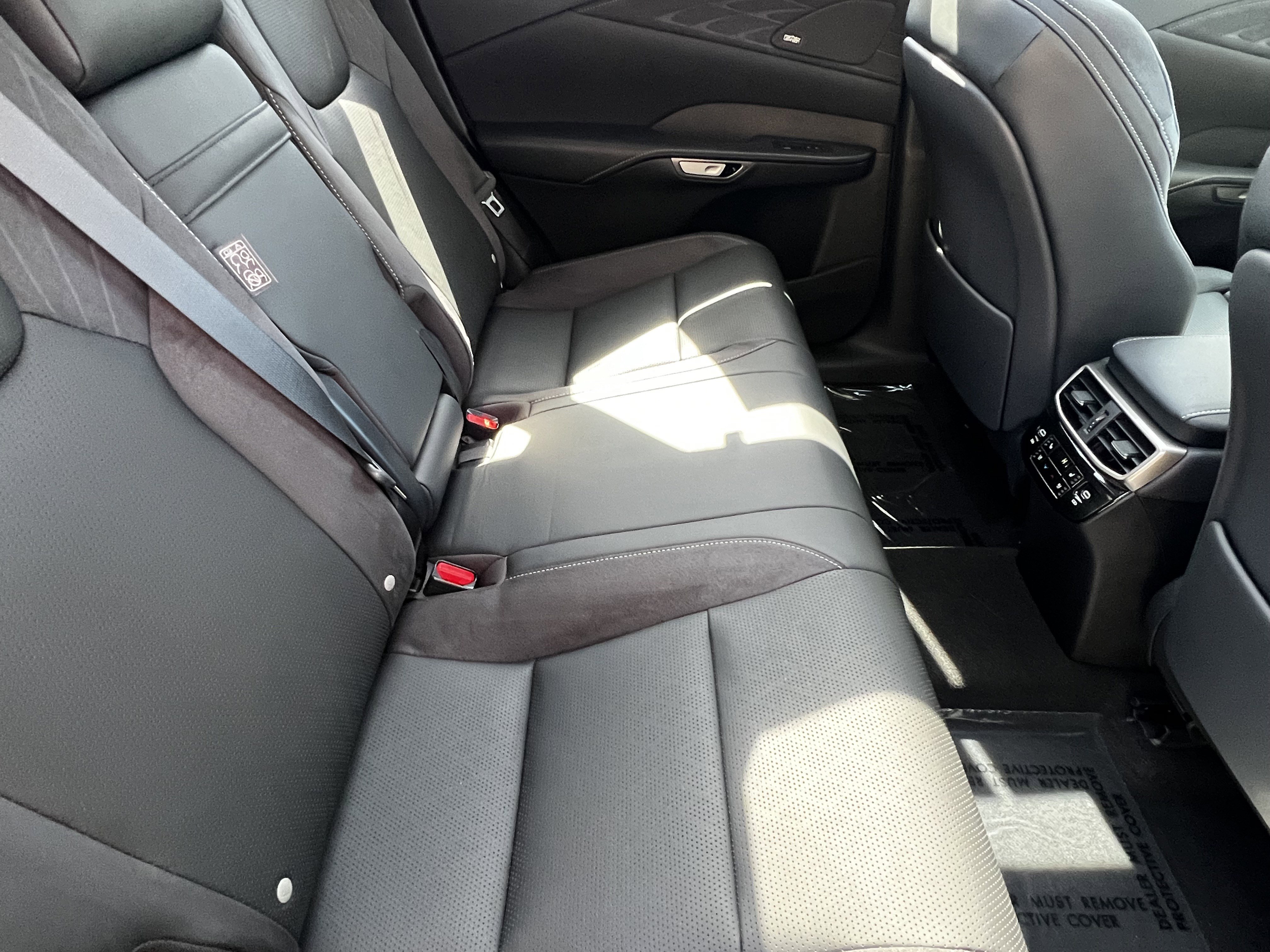 Used 2024 Lexus RX 350 350h Luxury image 40