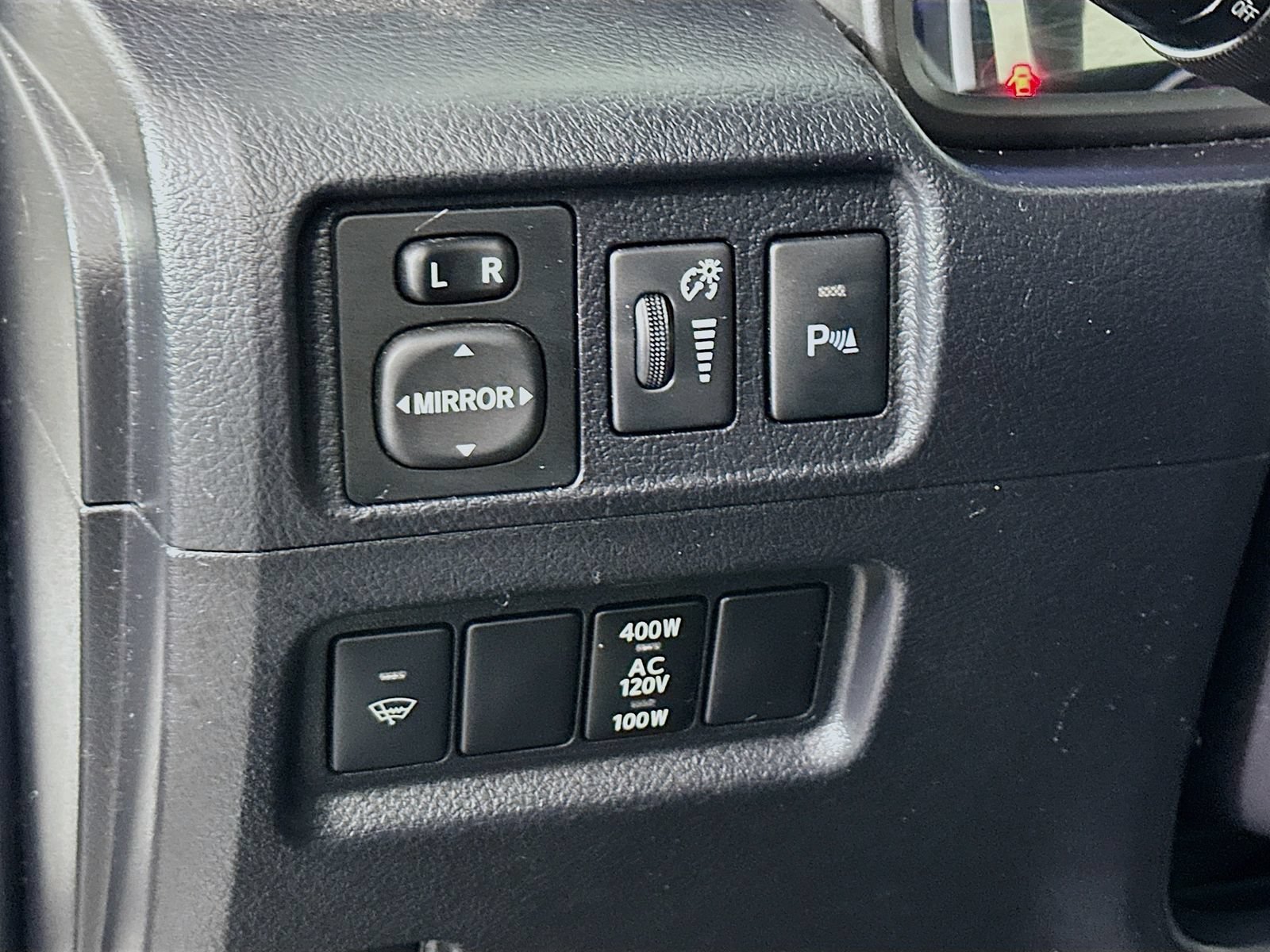 Used 2016 Toyota 4Runner Limited AWD/4WD image 11