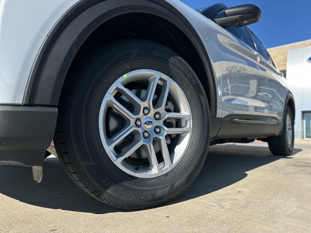 New 2026 Ford Explorer Active image 55