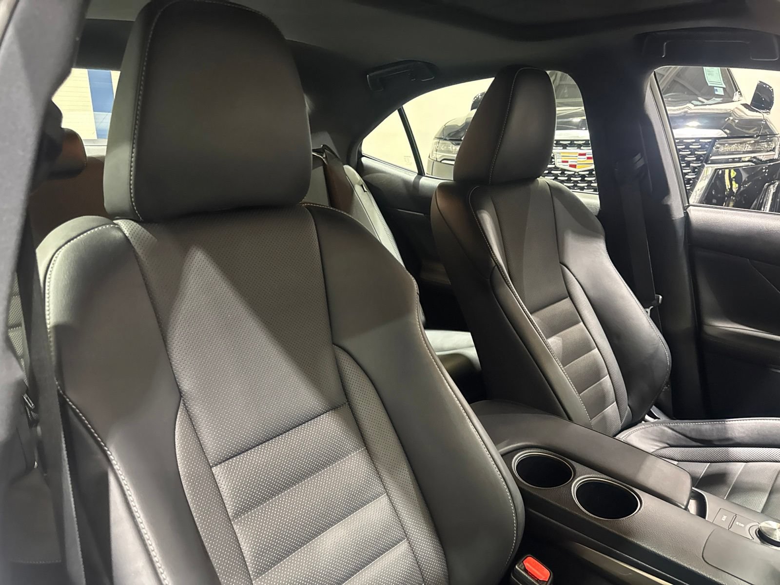 Used 2015 Lexus IS 350 w/ F-Sport Package RWD image 43