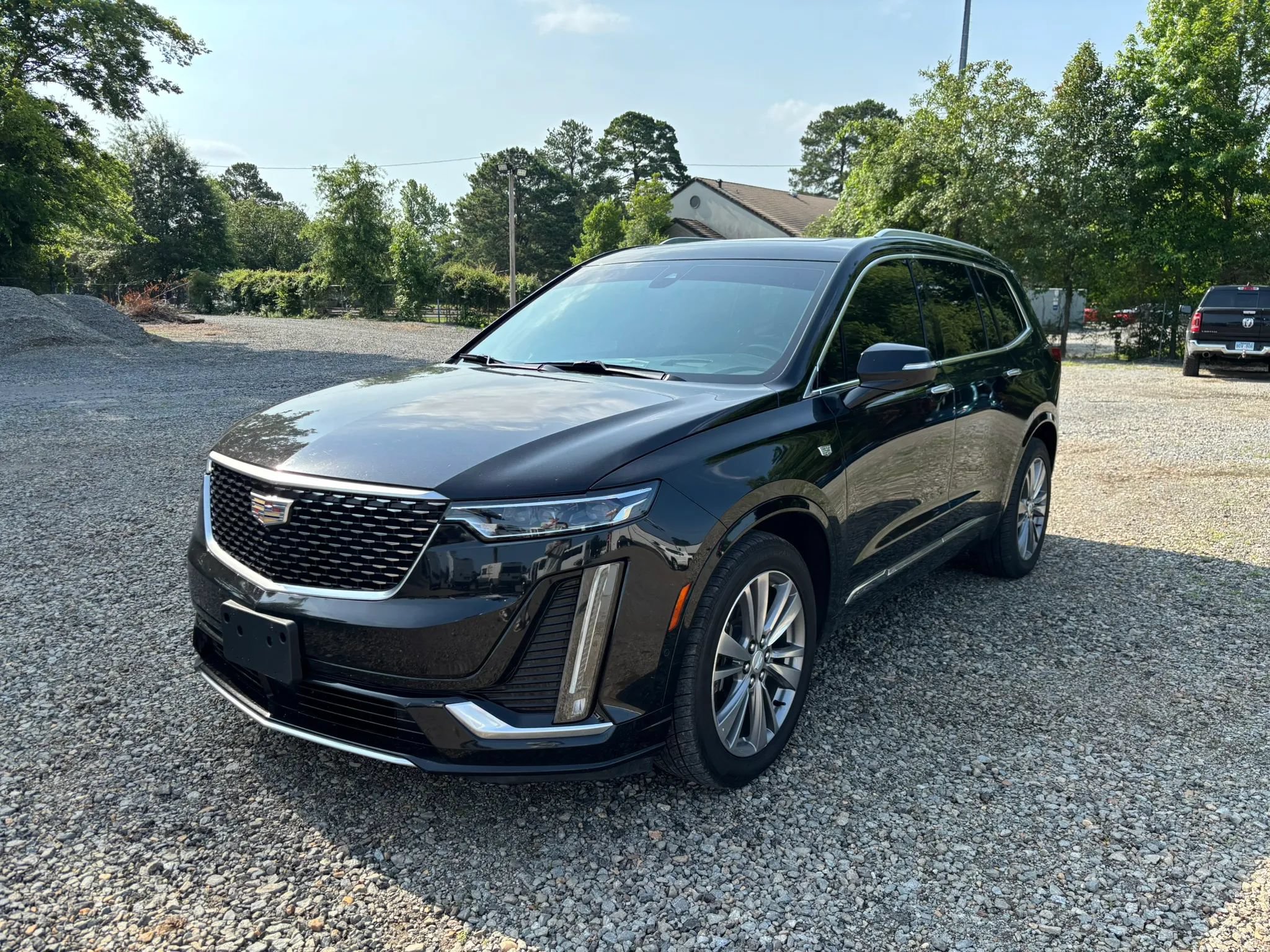Used 2020 Cadillac XT6 Premium Luxury w/ Platinum Package FWD image 9