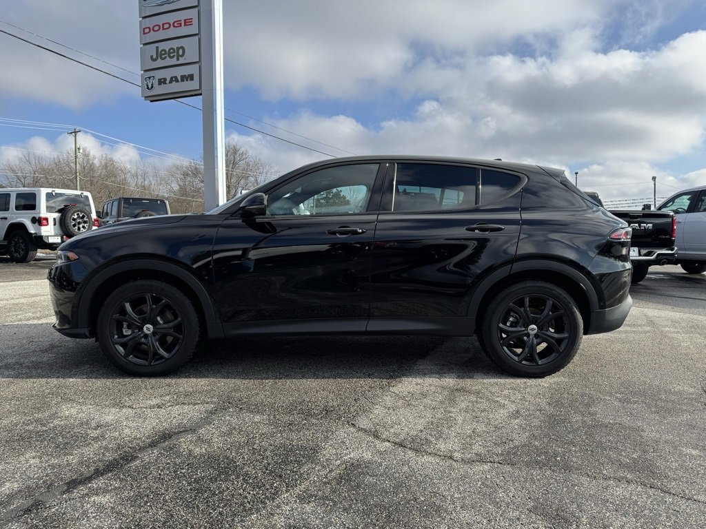 Used 2025 Dodge Hornet GT Plus image 2