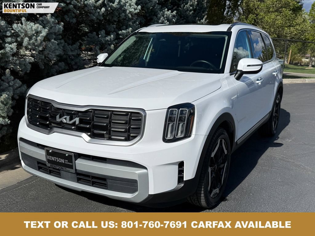 Used 2025 Kia Telluride S image 3