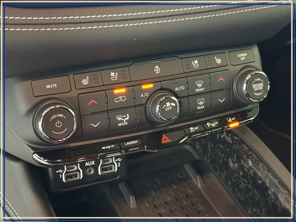 Used 2026 Dodge Durango SRT Hellcat w/ Premium Group AWD/4WD image 27