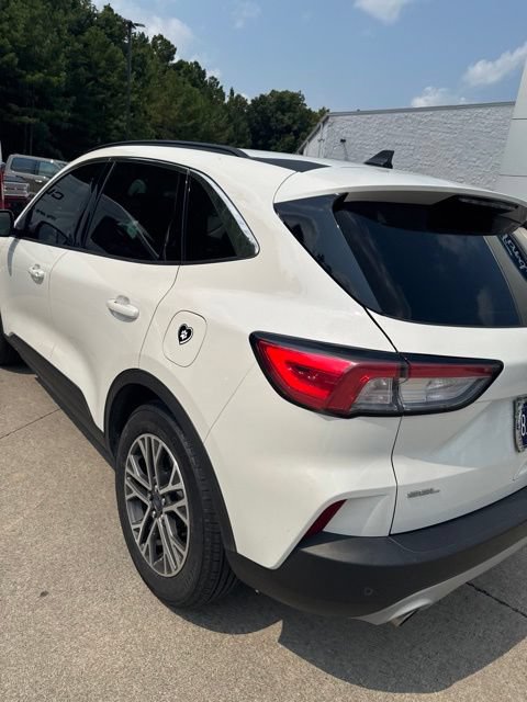 Used 2020 Ford Escape SEL FWD image 16