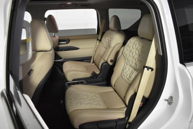 New 2026 Nissan Armada Platinum AWD/4WD image 31