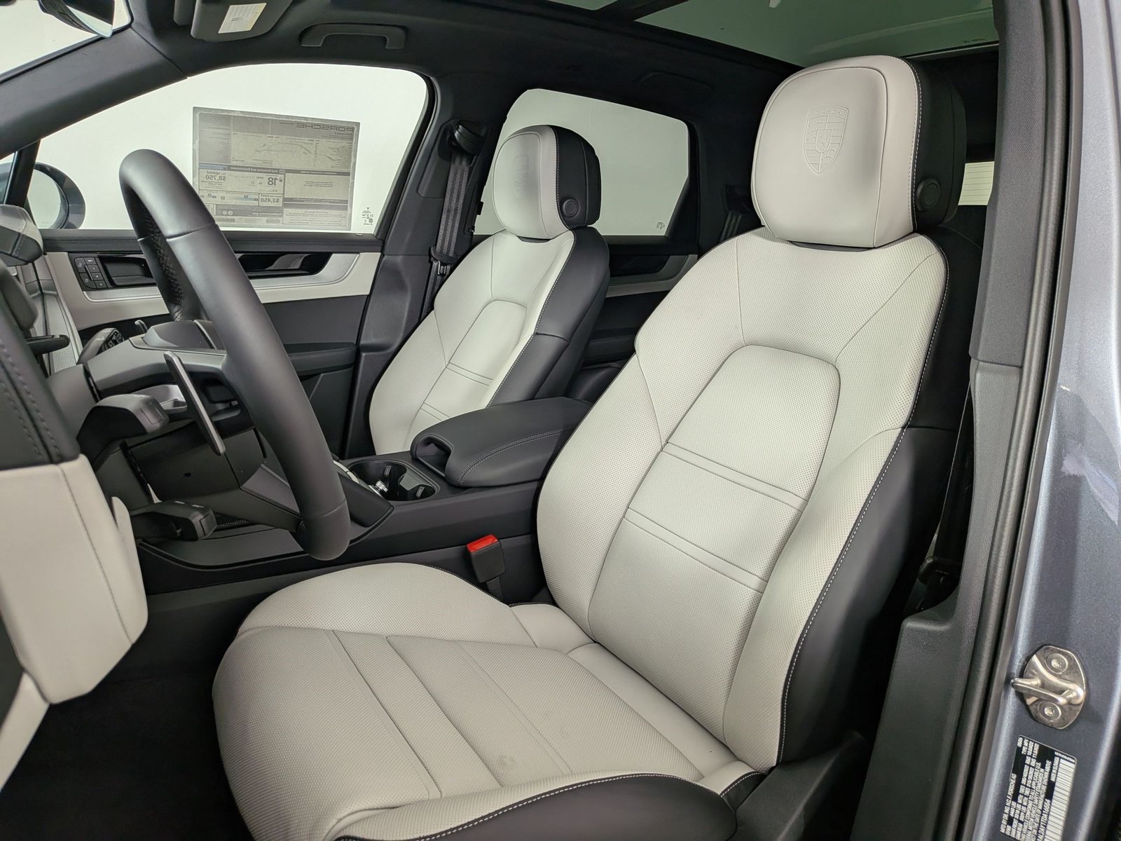 New 2026 Porsche Cayenne S AWD/4WD image 5