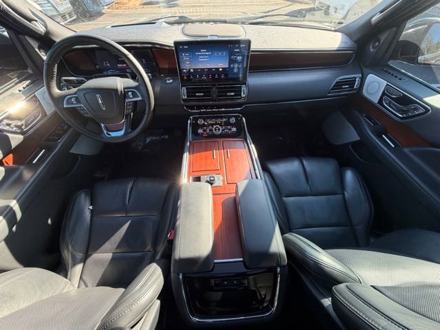 Certified 2022 Lincoln Navigator Reserve image 6