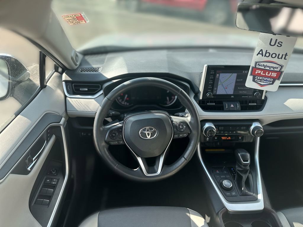 Used 2021 Toyota RAV4 Limited AWD/4WD image 11