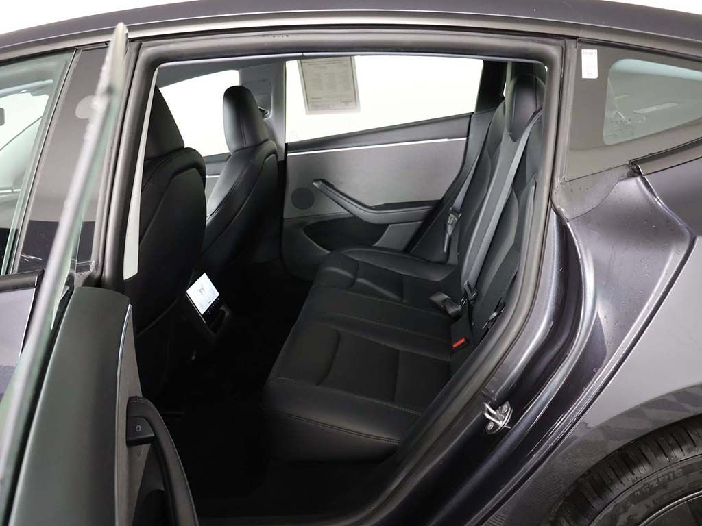 Used 2025 Tesla Model 3 Long Range RWD image 33