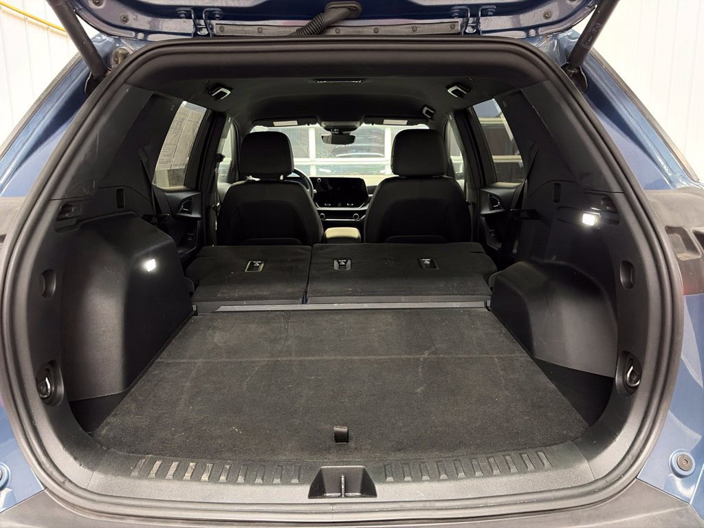 Used 2025 Chevrolet Equinox LT w/ Convenience Package II AWD/4WD image 17