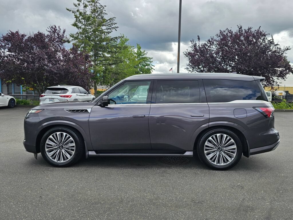 Used 2025 INFINITI QX80 Luxe AWD/4WD image 4