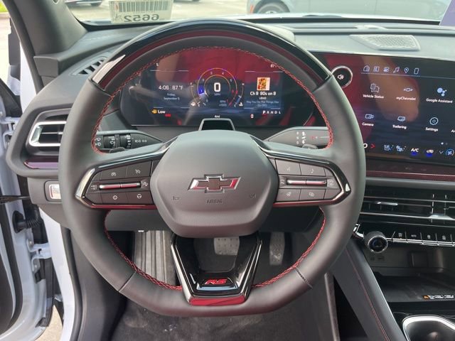 New 2026 Chevrolet Traverse RS w/ LPO, Floor Liner Package FWD image 21