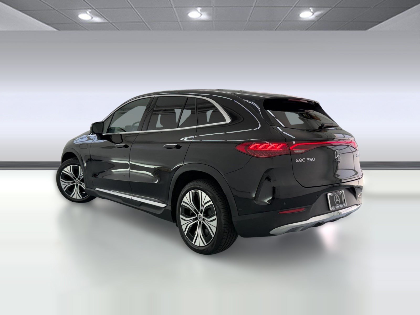 Certified 2023 Mercedes-Benz EQE 350+ 4MATIC SUV image 3