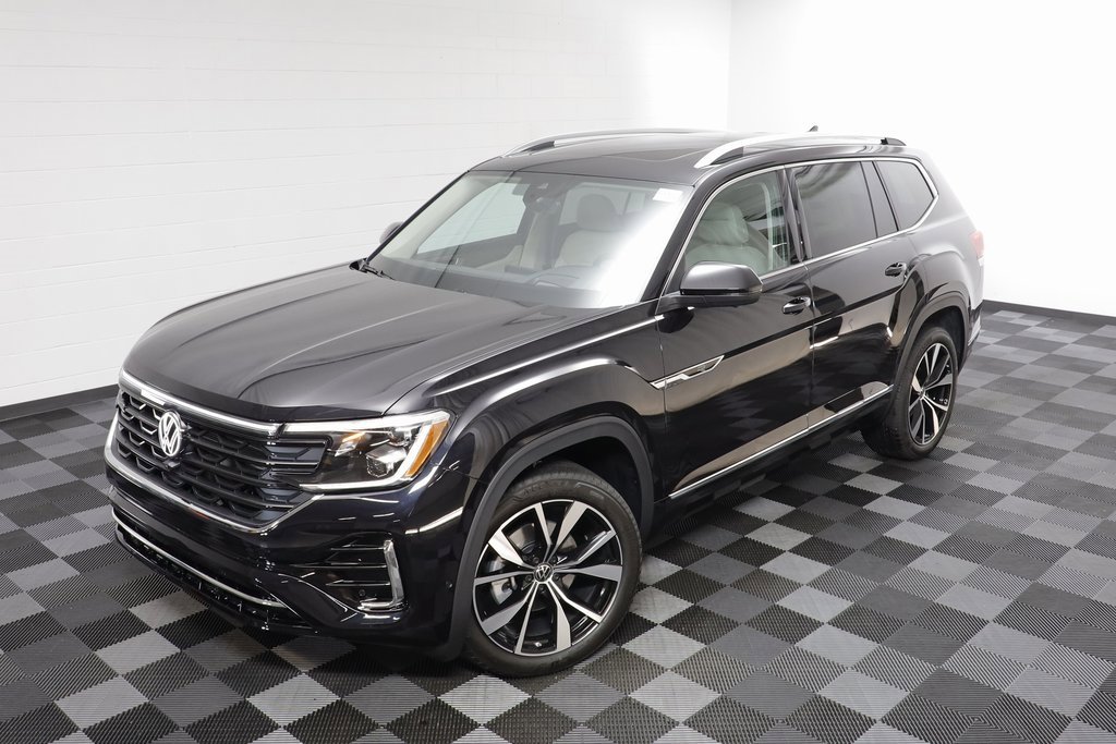 New 2026 Volkswagen Atlas SEL Premium R-Line image 2