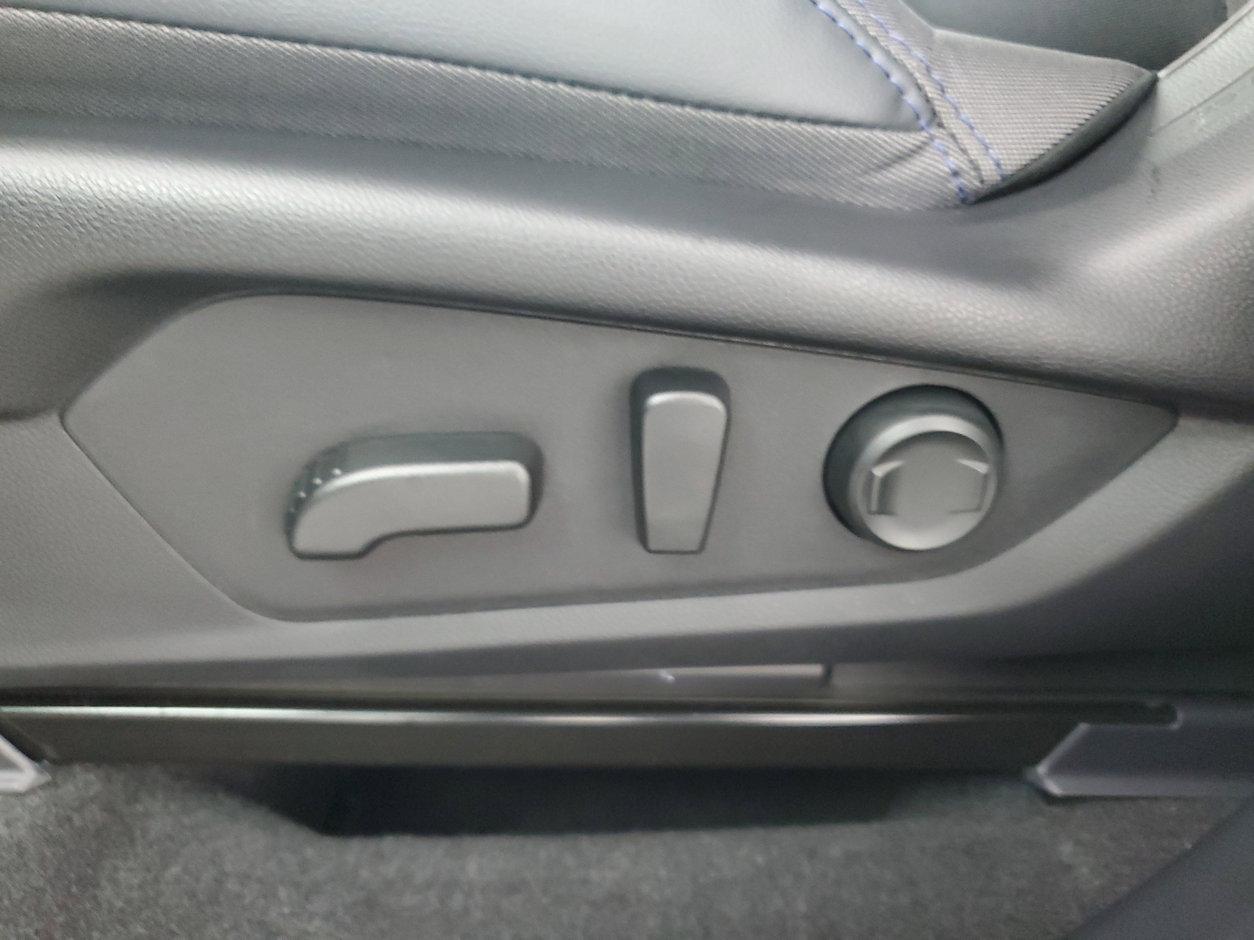 Used 2026 Subaru Forester Premium image 31