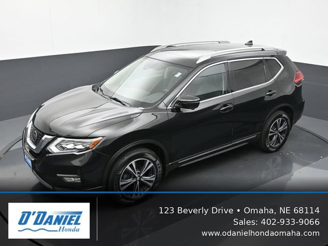 Used 2017 Nissan Rogue SL w/ SL Premium Package AWD/4WD image 16