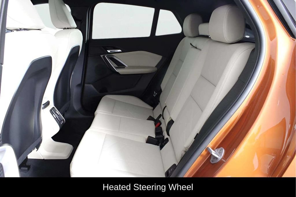 Used 2025 BMW X2 xDrive28i AWD/4WD image 40